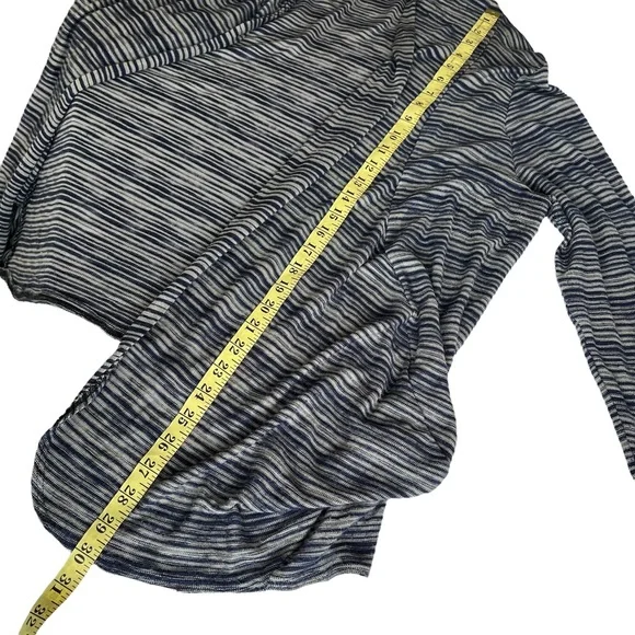 Torrid Womens Sweater Cardigan Knit Size Large Open Front Navy Stripes Waterfall - Picture 14 of 16